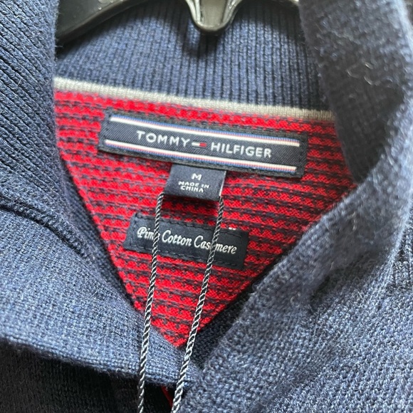 Tommy Hilfiger Men’s Navy Quarter Button Pullover Sweater Cotton Cashmere NEW - Picture 3 of 5